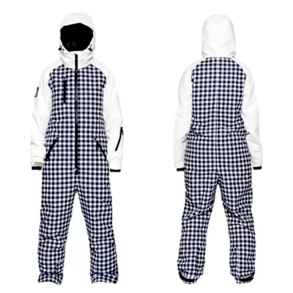 NWT Oneskee snow suit women’s size 4. Brand new never worn.